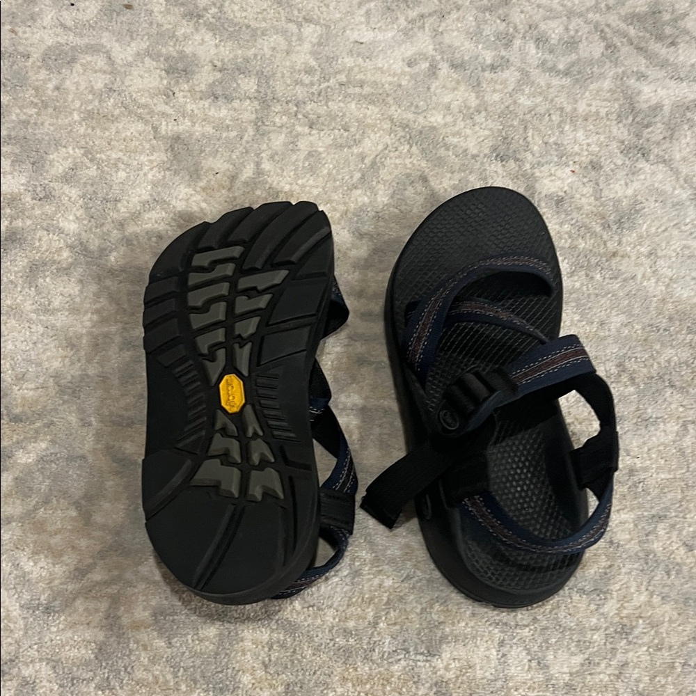 Men’s Chaco Sandals - LikeNew